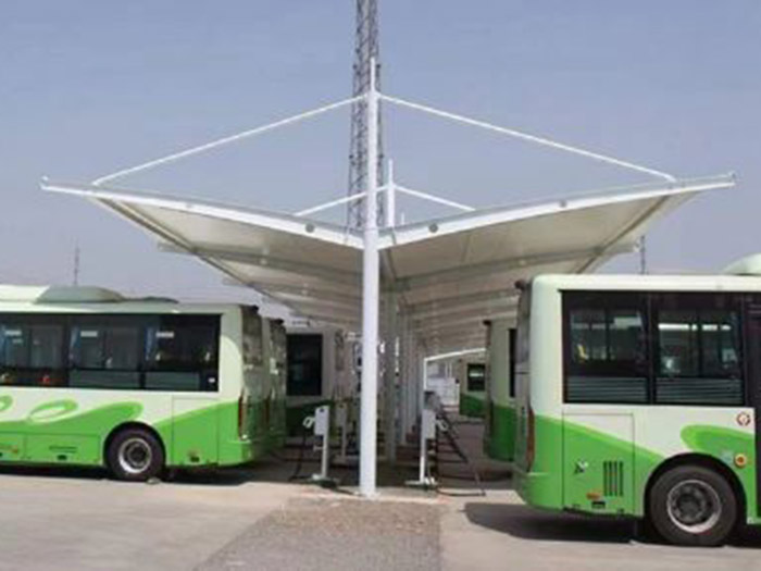 充電樁車棚